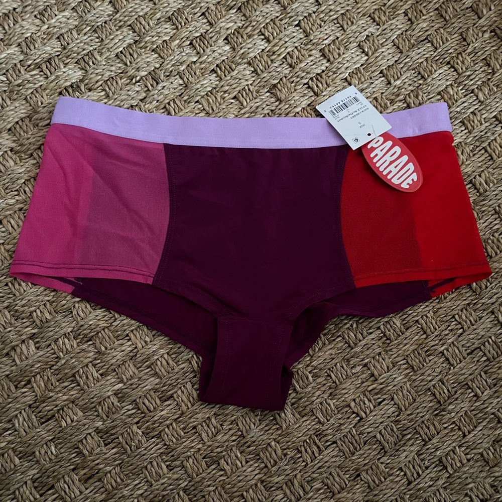 🦄NWT PARADE PlayBoy Short Panties, Small